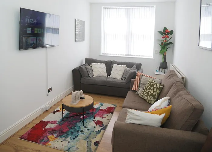Affordably Elegant Apartments Close To Coop Live, Etihad Stadium And Manchester City Centre