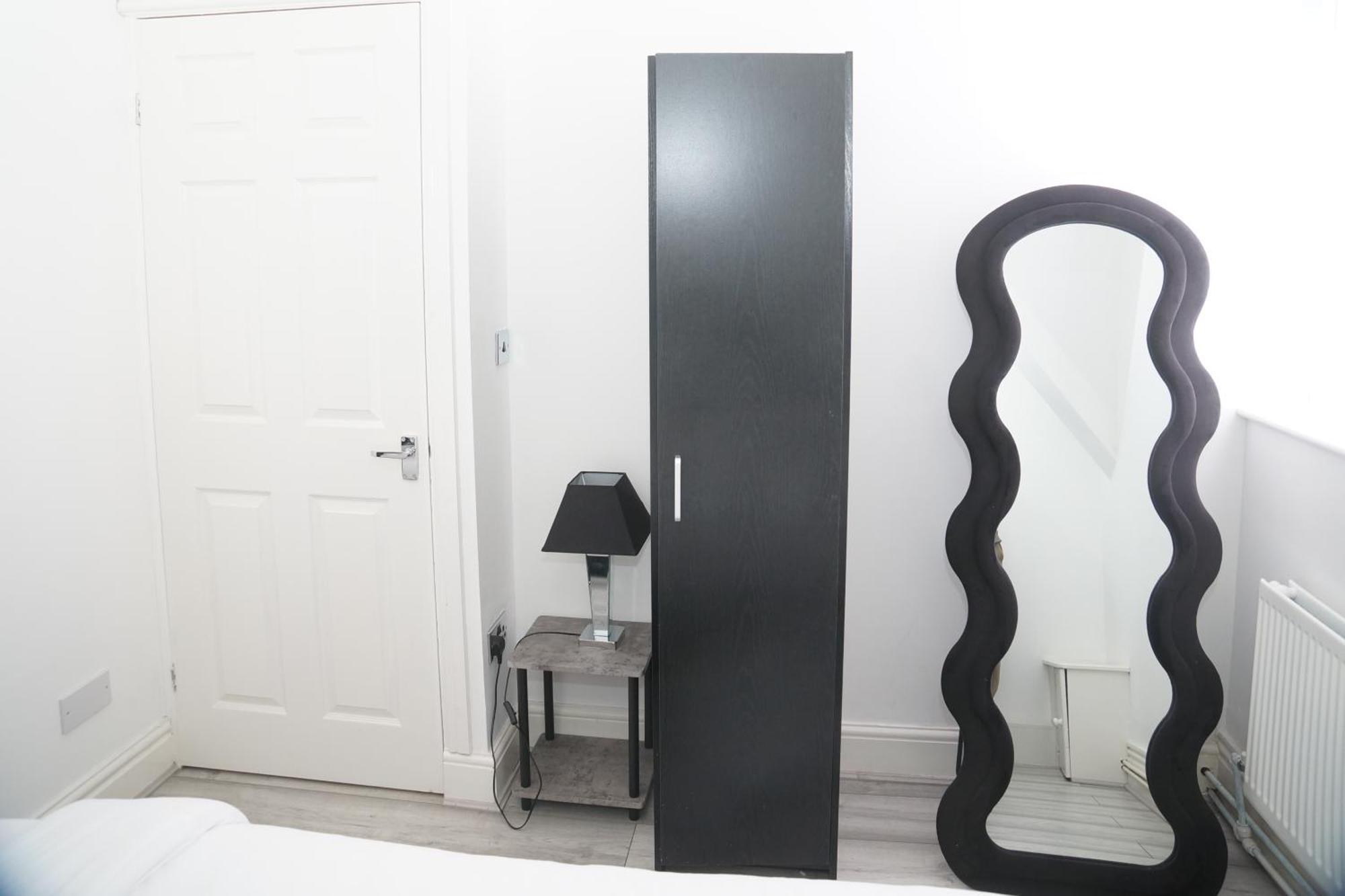 Apartment Affordably Elegant Close To Coop Live, Etihad Stadium And Centre Manchester